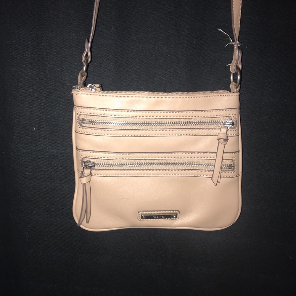 Nine West beige crossbody